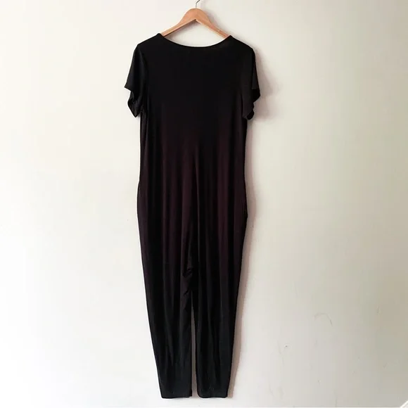 Smash + Tess Sunday Romper Short Sleeve V-Neck Ankle Midnight Black Small - Picture 6 of 11